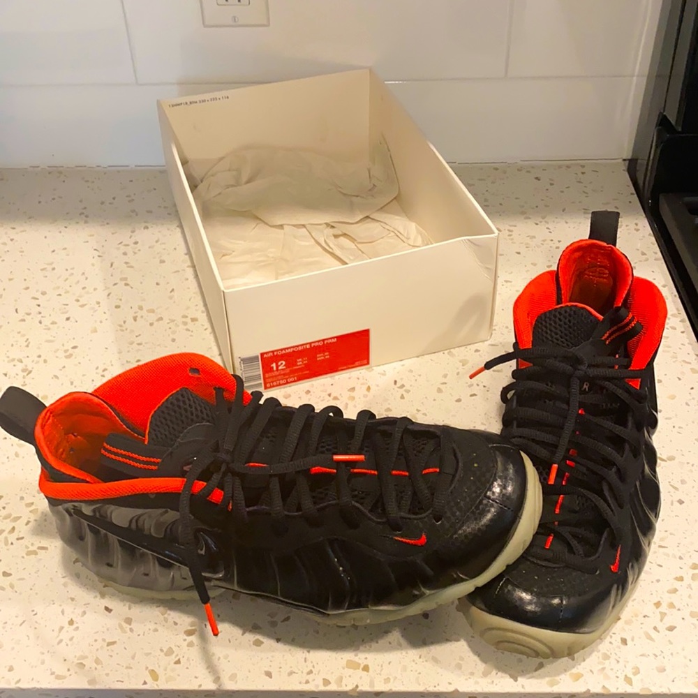 “YEEZY” FOAMPOSITE PRO SIZE 12
